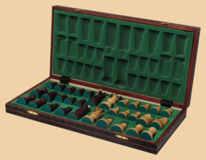 Шахматы Роял