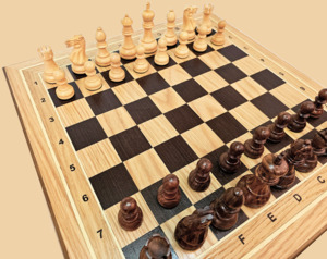 Стол шахматный Императорский (массив дуба, с ящиками для фигур)