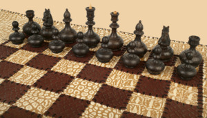 Шахматы Саванна (бежево-коричневое поле, натуральная кожа)