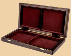 Шахматная доска складная Турнирная (американский орех и ясень, клетка 4 см)