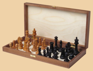 Шахматы Баталия (складные, большие, фигуры с утяжелителем)