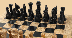 Шахматы Морана (чёрная яшма, 38 на 38 см)