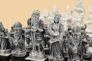 Шахматные фигуры Средневековье (мраморная крошка)