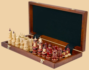 Шахматы Кайзер (махагон, клетка 5см)