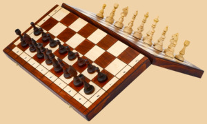 Шахматы Версаль большие (магнитные, фабрика Мадон)