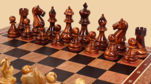 Шахматный фигуры Берёзовый кап (коричневые, средние)