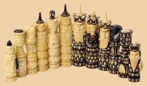 Стол шахматный Венеция (корень ореха, без ящиков для фигур, модель №3)