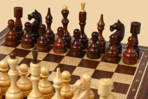 Шахматы Гамбит (доска махагон-ясень, клетка 4 см, модель №1)