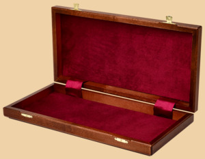 Шахматы Гамбит (доска махагон-ясень, клетка 5 см)