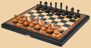 Шахматы Перфекто (доска из морёного дуба и ясеня, фигуры из бука, клетка 4 см)