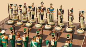 Шахматы Монархия Презент (фигуры из хлеба)