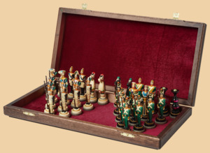 Шахматы Монархия Презент (фигуры из хлеба)