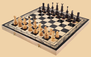 Шахматы Дубовая классика (классические фигуры, клён)