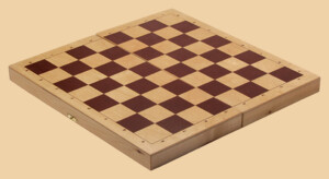 Шахматная доска складная Школьная (коричневые клетки)