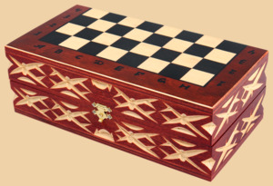 Шахматы Мини (классические фигуры, дуб)