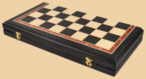 Шахматная доска складная Турнирная (морёный дуб и ясень, клетка 5 см)