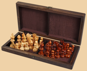 Шахматы Монархия (малые)