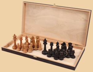 Шахматы Правильный ход (большие, фигуры с утяжелителем)