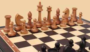 Шахматы в ларце Рапсодия (венге-ясень, фигуры без утяжеления, клетка 4,5 см)