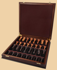 Шахматы в ларце Рапсодия (венге-ясень, фигуры с утяжелением, клетка 4,5 см)