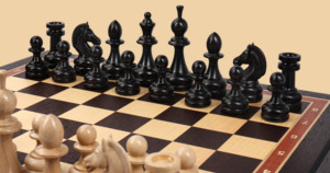 Шахматы в ларце Ренессанс (венге-ясень, фигуры без утяжеления, клетка 4,5 см)