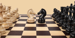 Шахматы в ларце Ренессанс (венге-ясень, фигуры с утяжелением, клетка 4,5 см)