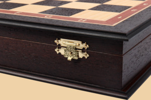 Шахматы в ларце Эпоха (венге-ясень, клетка 4,5 см)