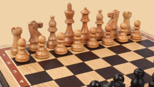 Шахматы Легион (венге-дуб, клетка 4 см)