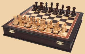 Шахматы в ларце Золотое сечение (венге-ясень, клетка 4,5 см)