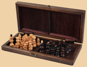 Шахматы Высший разряд №1 (американский орех-ясень, клетка 4 см)