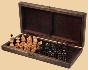 Шахматы Декаданс №1 (венге-дуб, клетка 4 см)