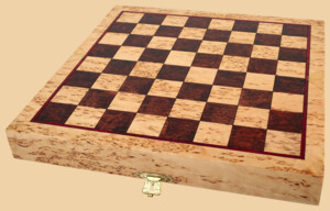 Шахматы Карельская берёза Тревел