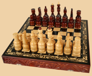 Шахматы Полтава (средние, классические фигуры, липа)