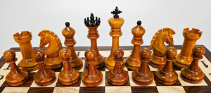 Шахматные фигуры Королевские большие (бук)