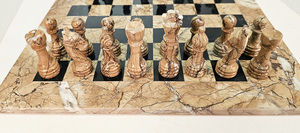 Шахматы Гром и гроза (розовая и чёрная яшма, 38 на 38 см)