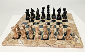 Шахматы Гром и гроза (розовая и чёрная яшма, 38 на 38 см)