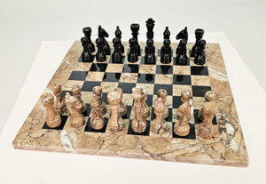 Шахматы Гром и гроза (розовая и чёрная яшма, 38 на 38 см)