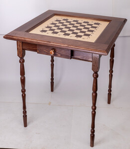 Стол шахматный без фигур Классический (темный, с ящиком для фигур, резные ножки)