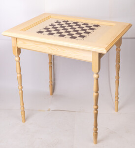 Стол шахматный без фигур Зачётный (светлый, без ящиков для фигур, резные ножки)