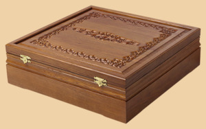 Ларец для шахмат Селенус (массив дуба)