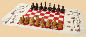 Шахматы Сакура (бело-красное поле, натуральная кожа)