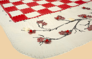 Шахматы Сакура (бело-красное поле, натуральная кожа)