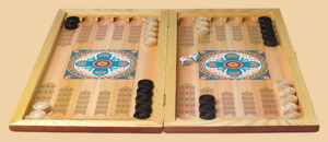 Шахматы, нарды, шашки Гонки на колесницах (средние)