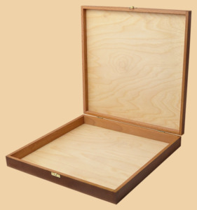 Шахматы Баталия (ларец)