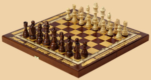 Шахматы Паровоз (средние)