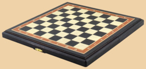 Шахматная доска складная Турнирная (морёный дуб и ясень, клетка 4,5 см)