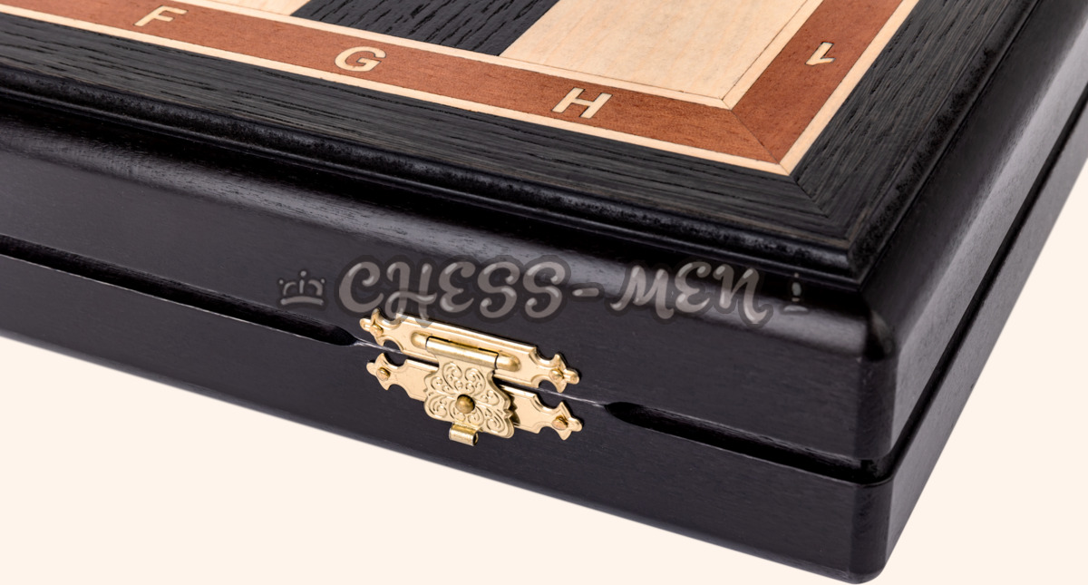 Шахматная доска складная Турнирная (морёный дуб и ясень, клетка 4,5 см)