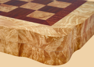 Шахматы Барокко (берёзовый кап, малые, 18,5 на 37 см)