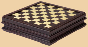 Шахматы Гаишники и нарушители (доска венге, размер клетки 2,7 см)