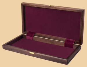 Шахматы Европа (доска из морёного дуба и ясеня, клетка 5 см)